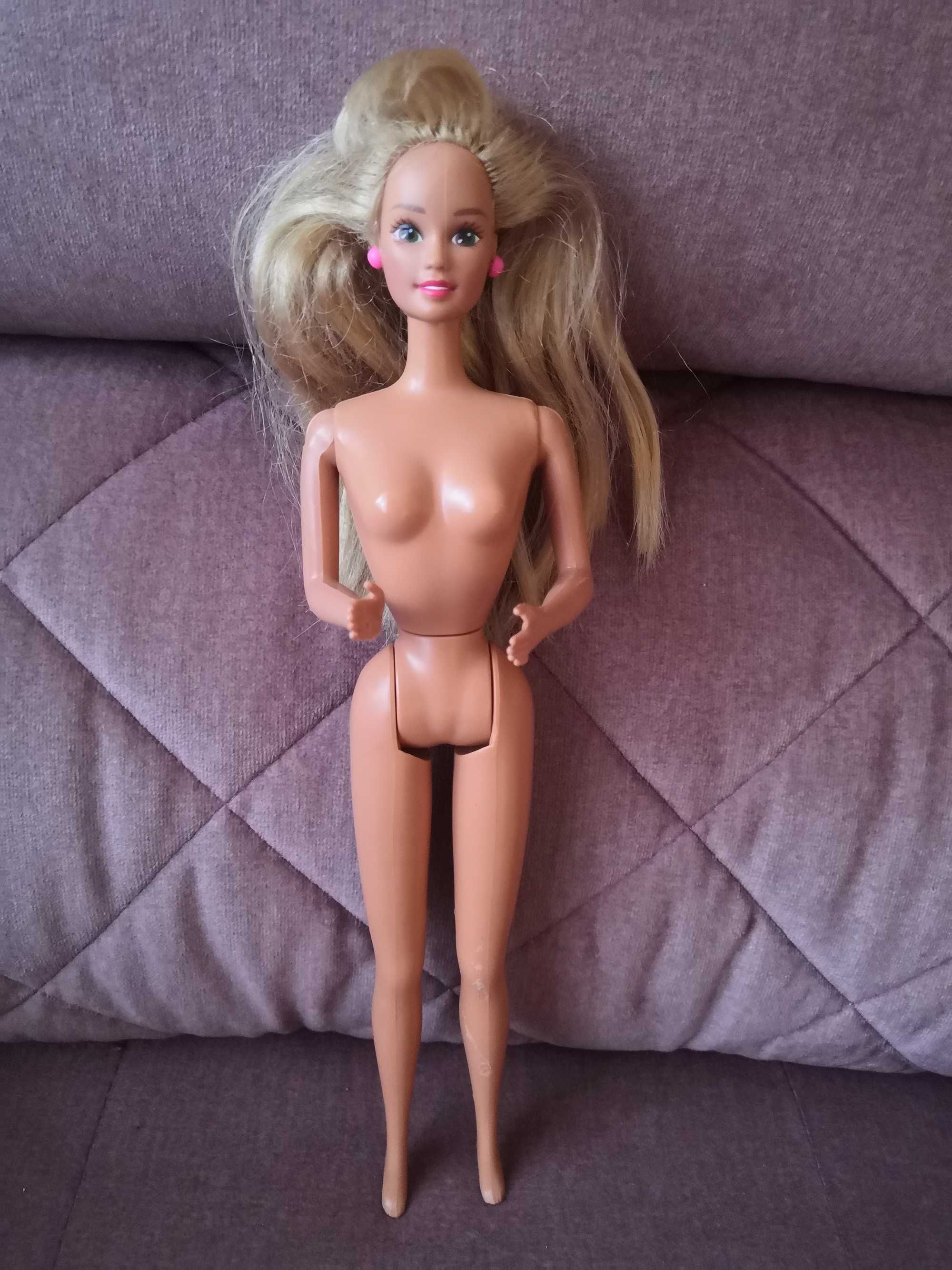 Lalka Barbie ciemnowłosa