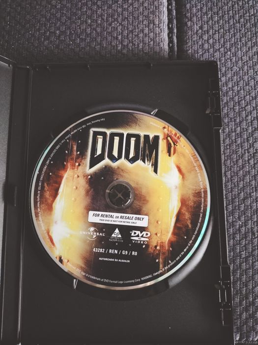 Darkness e Doom DVD's