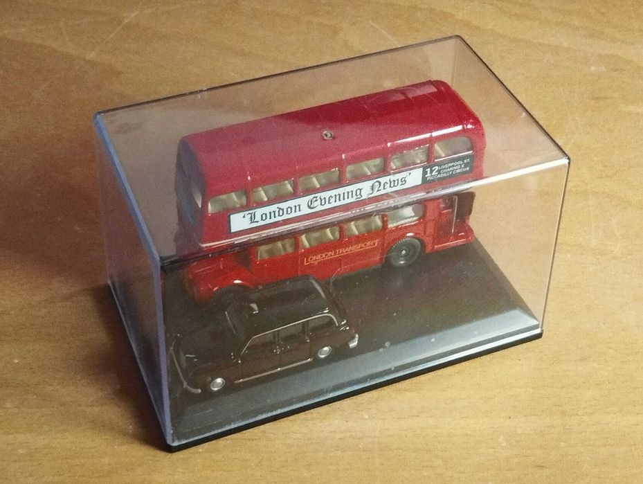 Taxi e Autocarro Britânico Oxford Diecast