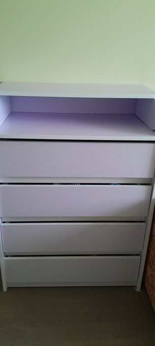 Продам пеленальний столик