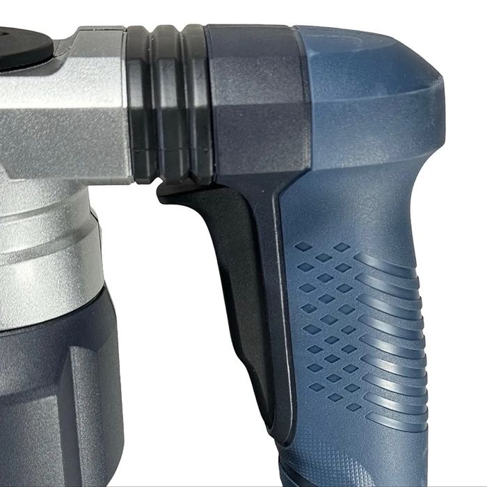 Акумуляторний перфоратор TITAN PRH3840B-CORE