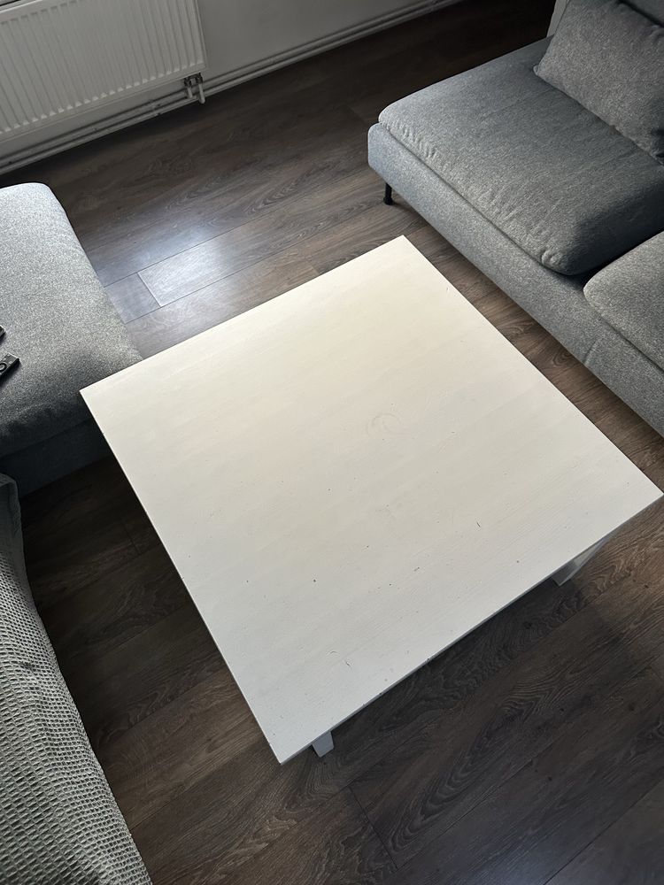 Stolik kawowy HEMNES 90x90 cm biała bejca