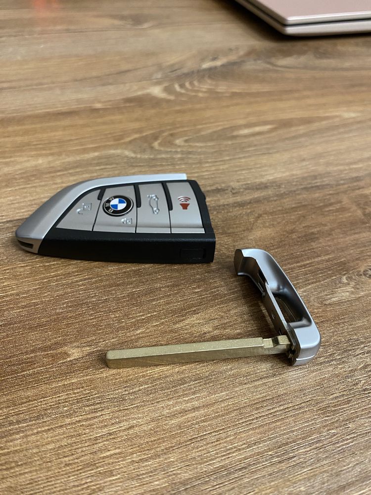 Корпус ключа bmw f30