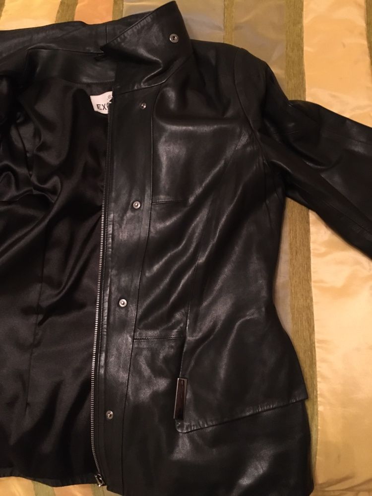 Кожаная куртка черная , весна-осень ,состояние идеальное