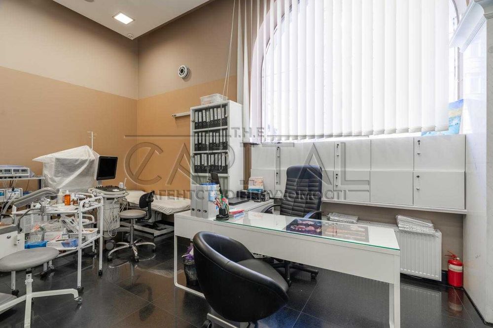 Продаж приміщення 428 м2 під клініку, Турівська 32, Подільський р-н