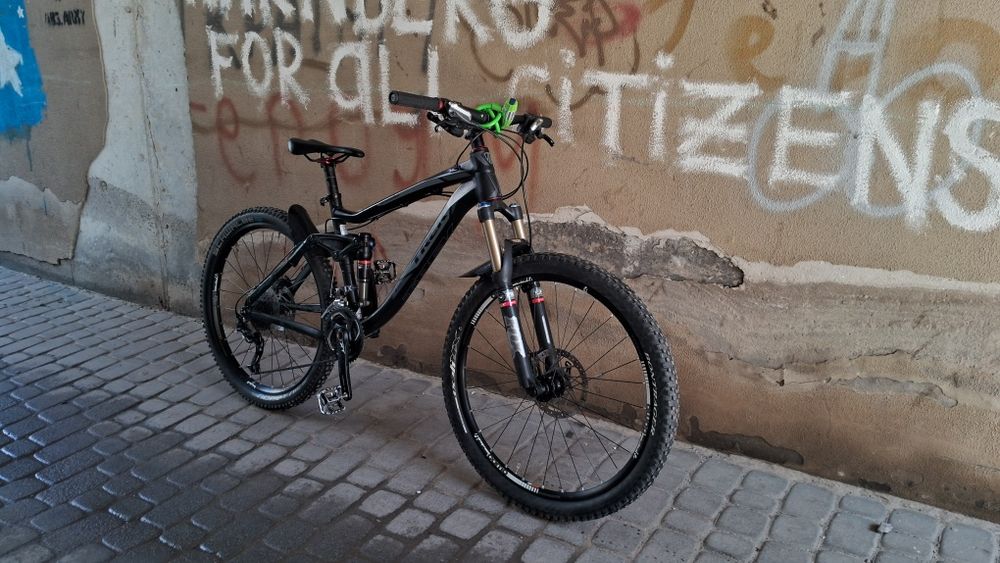 двухпідвіс Trek Fuel Ex 8 2012