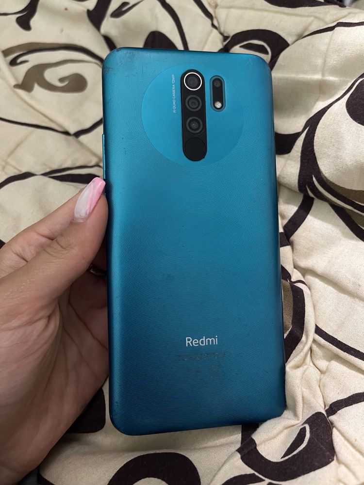 Продам телефон Redmi 9