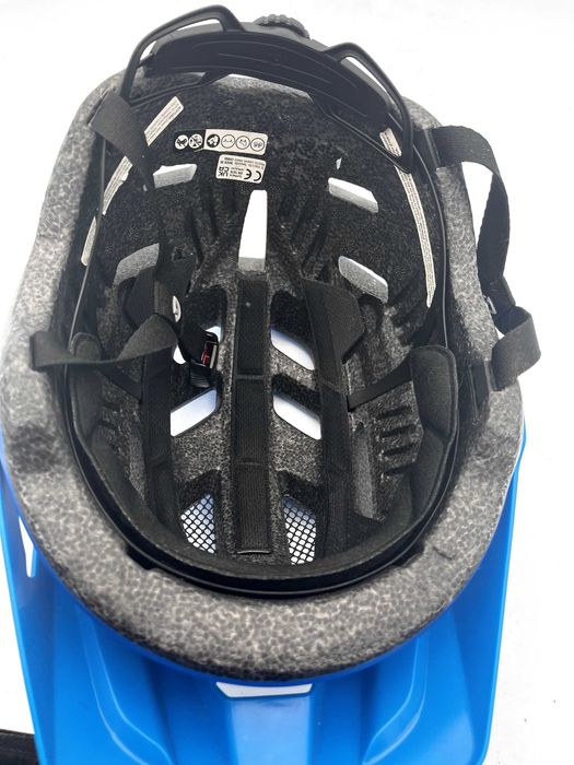 Powystawowy Kask Rowerowy Giro Fixture  r. U (50-57cm)