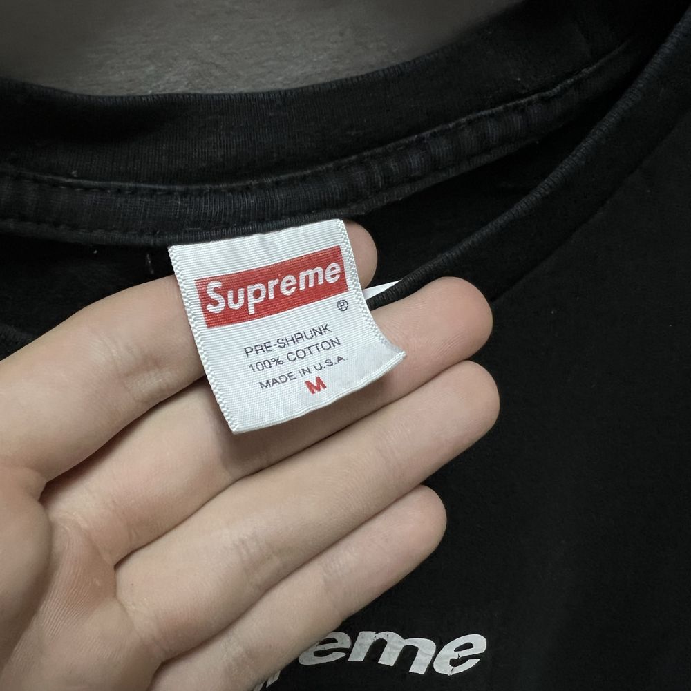 Футболка Supreme