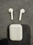 Orginalne Apple AirPods 2 biały , uszkodzona prawa sluchawka