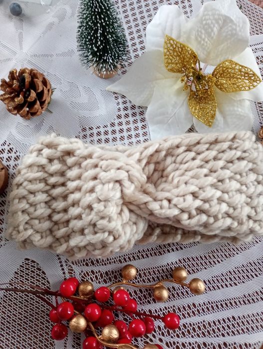 Opaski zimowe na głowę