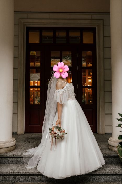 Весільна сукня, білого кольору