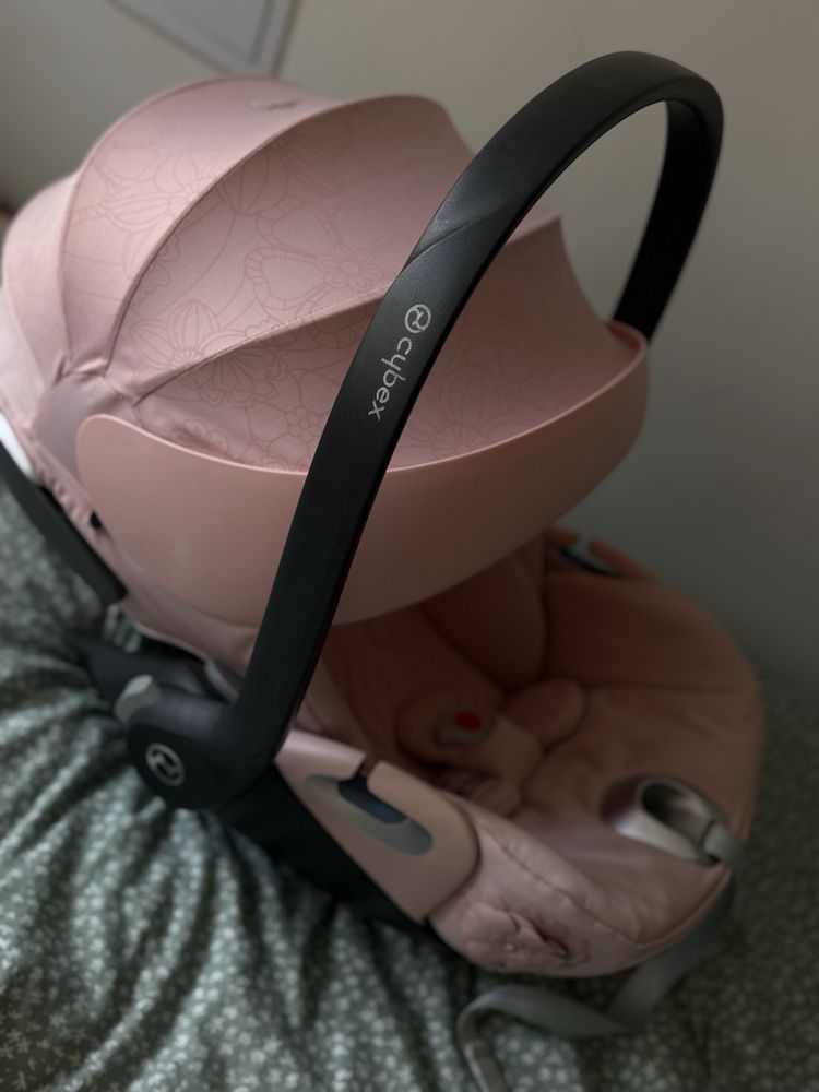 Аатолюлька Cybex cloud z i-size pink
