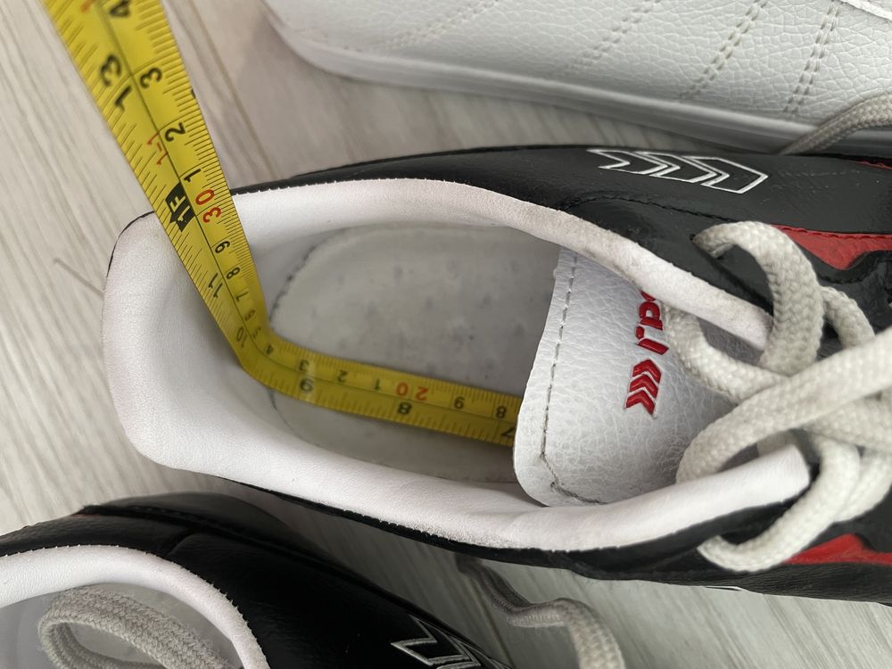 Взуття 36 розмір GeoX,adidas кроссівки буци футбольні , кеди