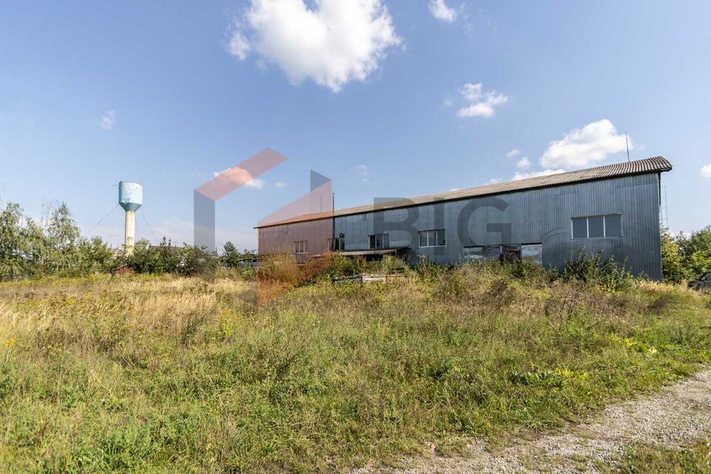 Приміщення 1000 м2  в с. Старий Лисець, за вул. Лисецька