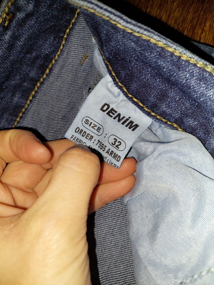 Продам нові чоловічі джинси 32 розмір