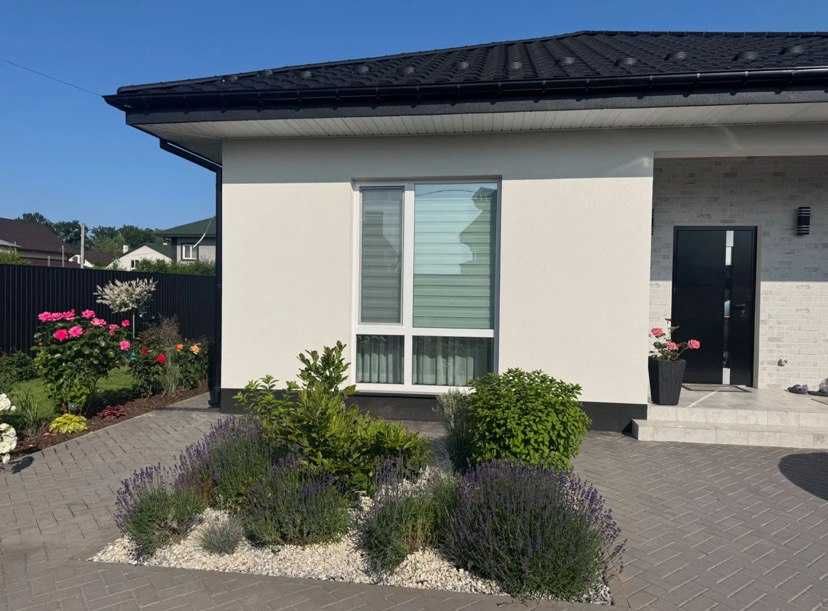 Будинок в Станишівці