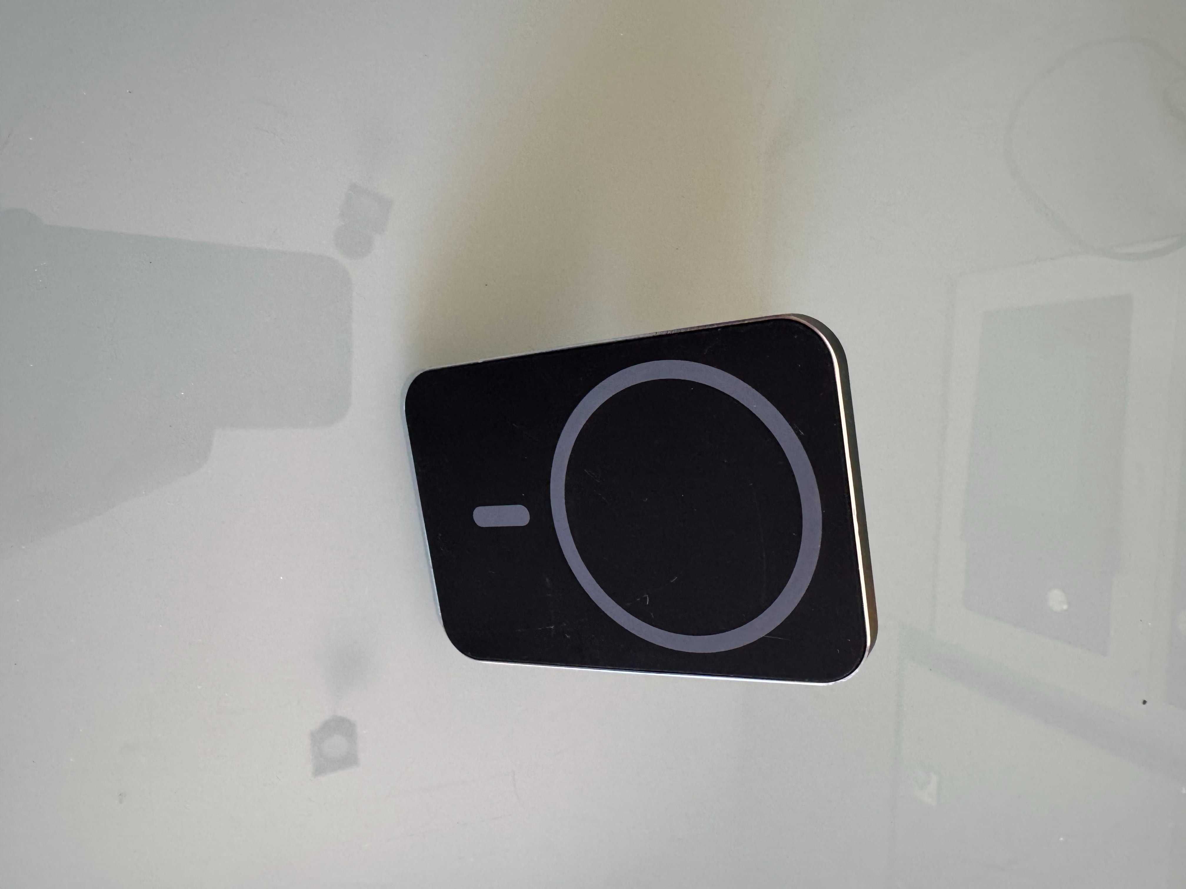 Suporte + Carregador MagSafe para Carro
