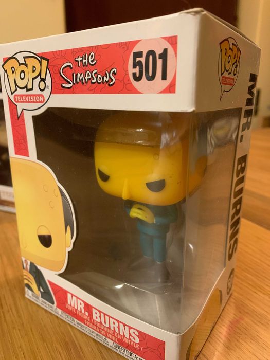 POP !!! novos dentro das embalagens .