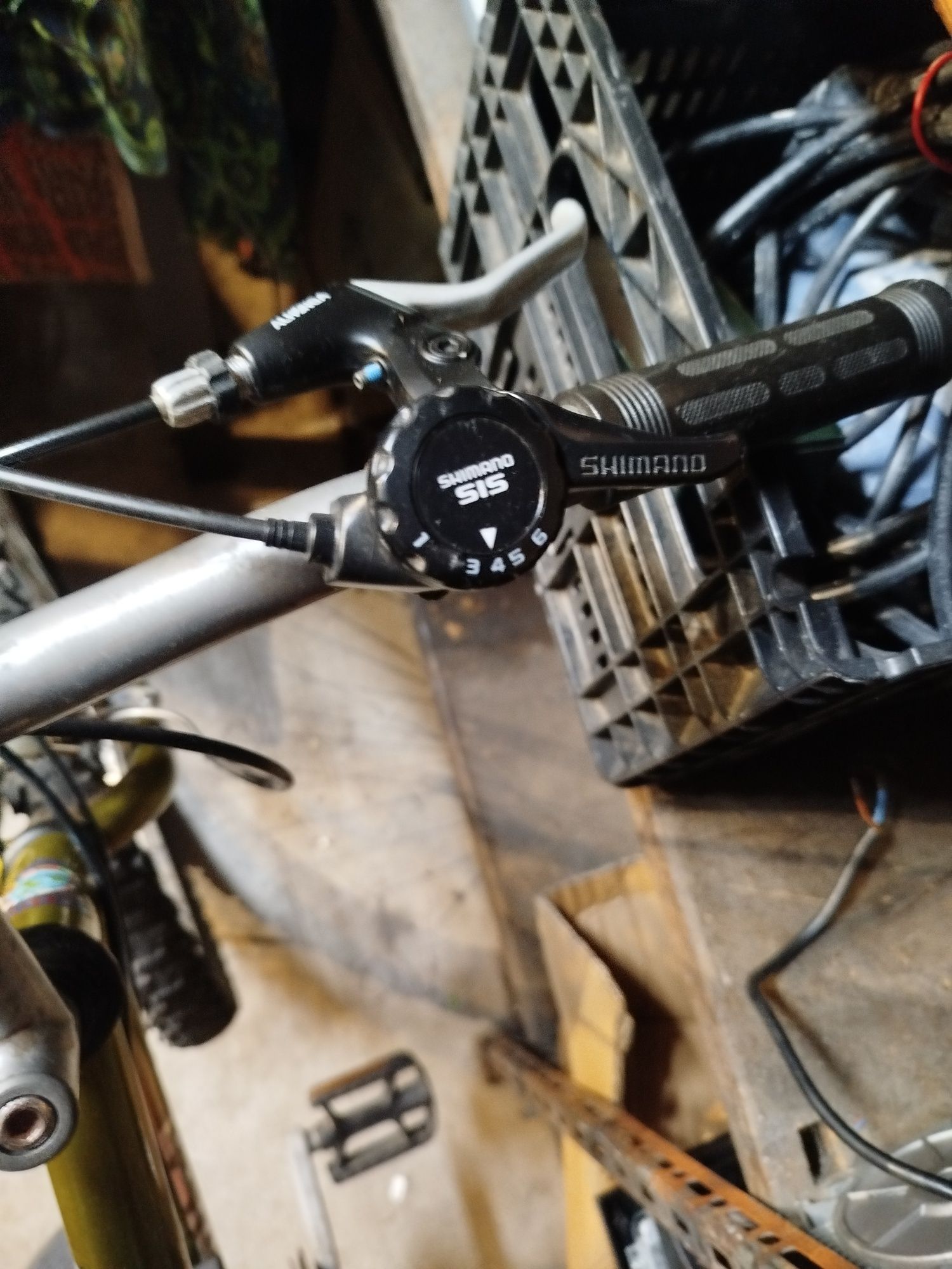Bicicleta de quadro médio ideal senhora ou criança