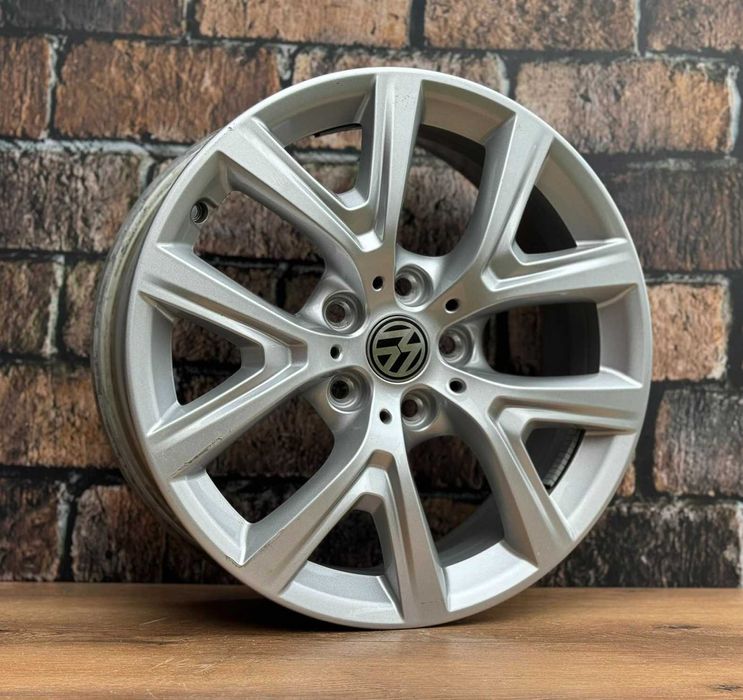 Alufelgi 5x112 r17 VW Touran Tiguan Passat B6 B7 Golf Jetta Sharan 98#