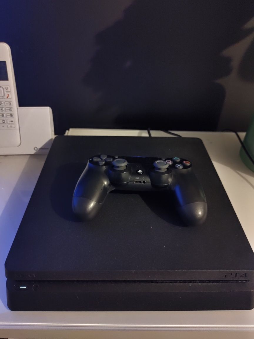 [Desbloqueada] PS4 Playstation 4 Slim 500 GB (Jailbreak 9.00 11.00)