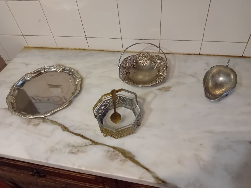 Conjunto de 4 Peças Antigas