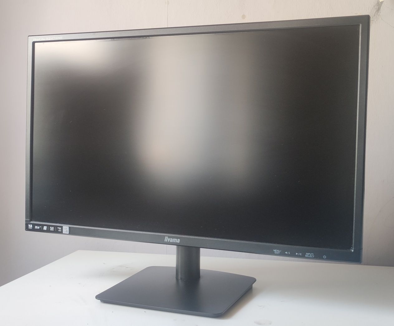 Komputer gamingowy plus monitor