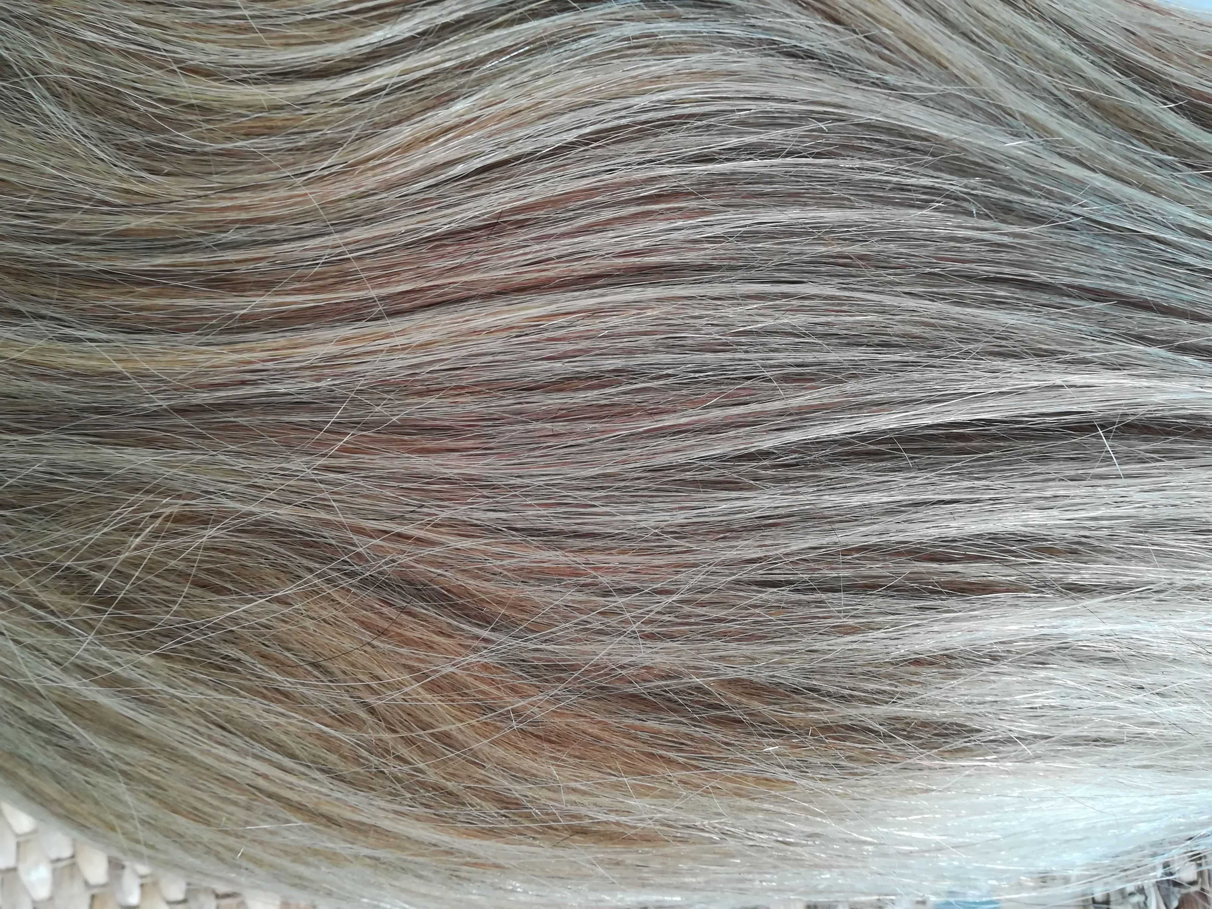 peruka naturalna z włosów ludzkich