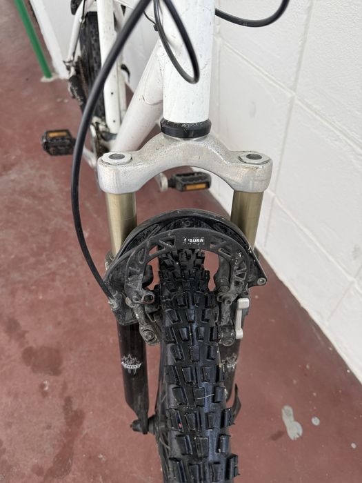 Bicicleta Kona Roda 26