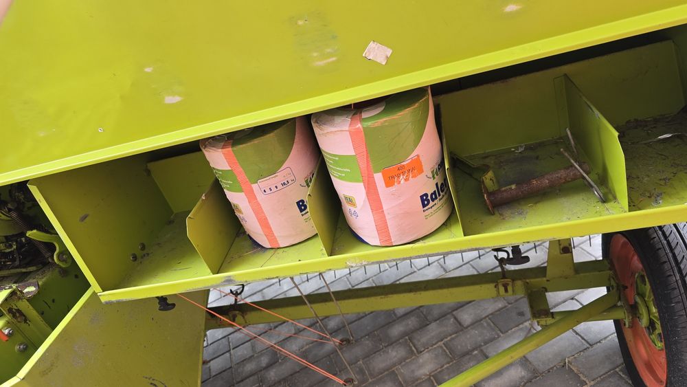 Прес-Підбирач Claas Markant 41