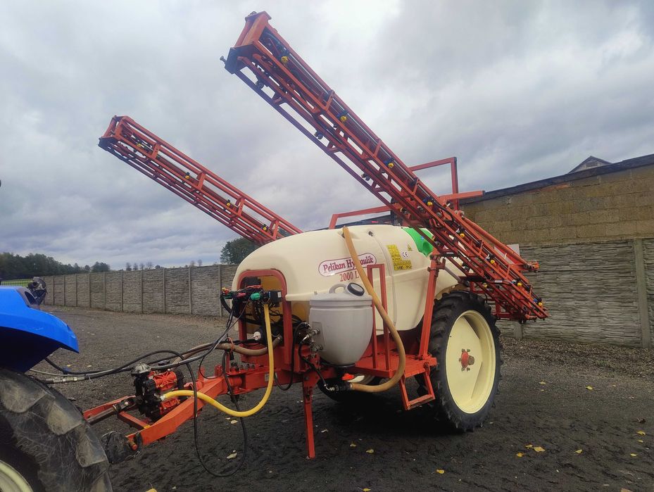Opryskiwacz Bury Pelikan Hydraulik 2000l 18m (krukowiak, pilmet)