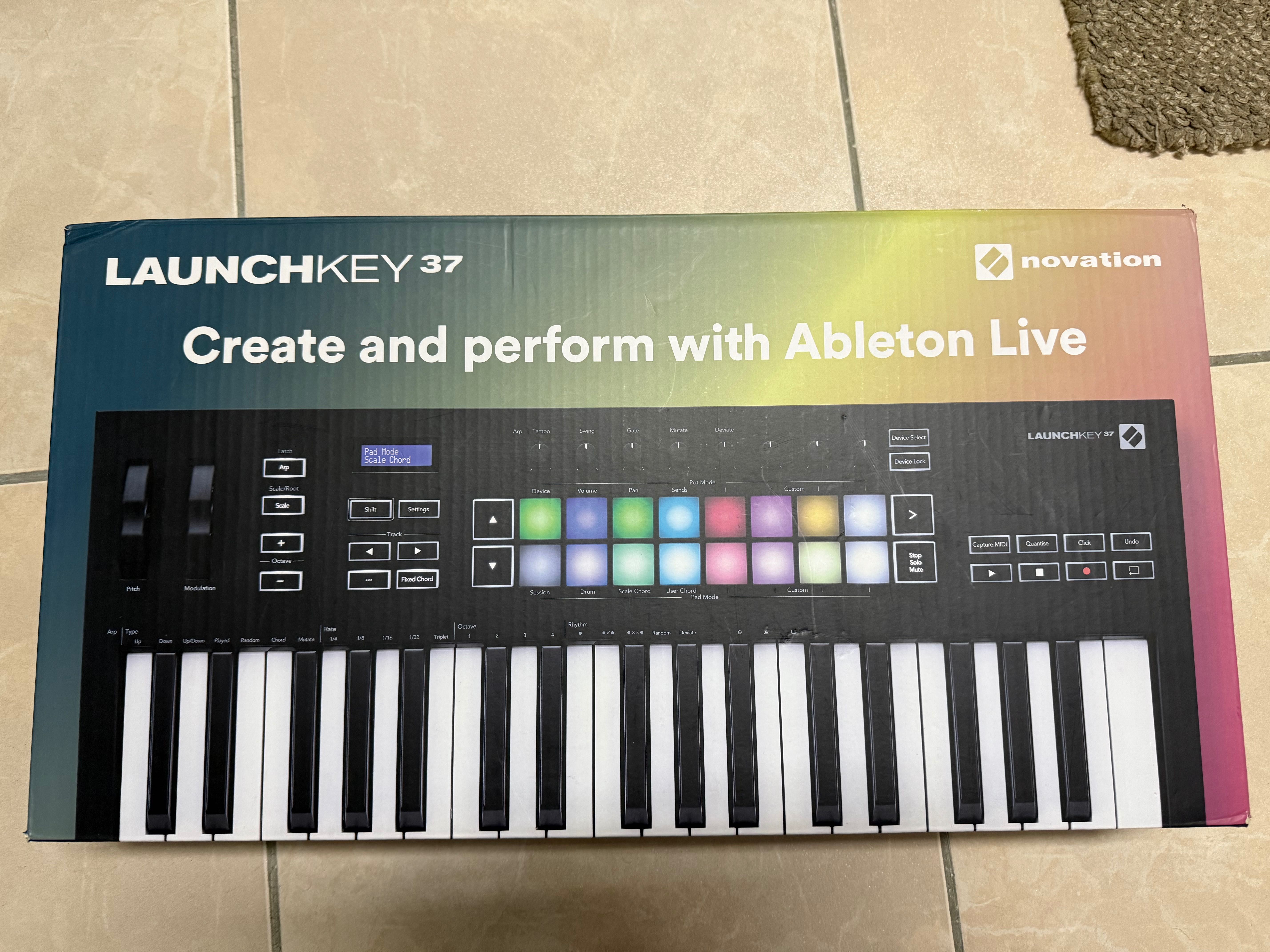 Novation Launchkey 37 MK3