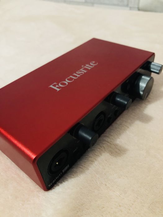 Focusrite Scarlett 2i2 3rd Gen