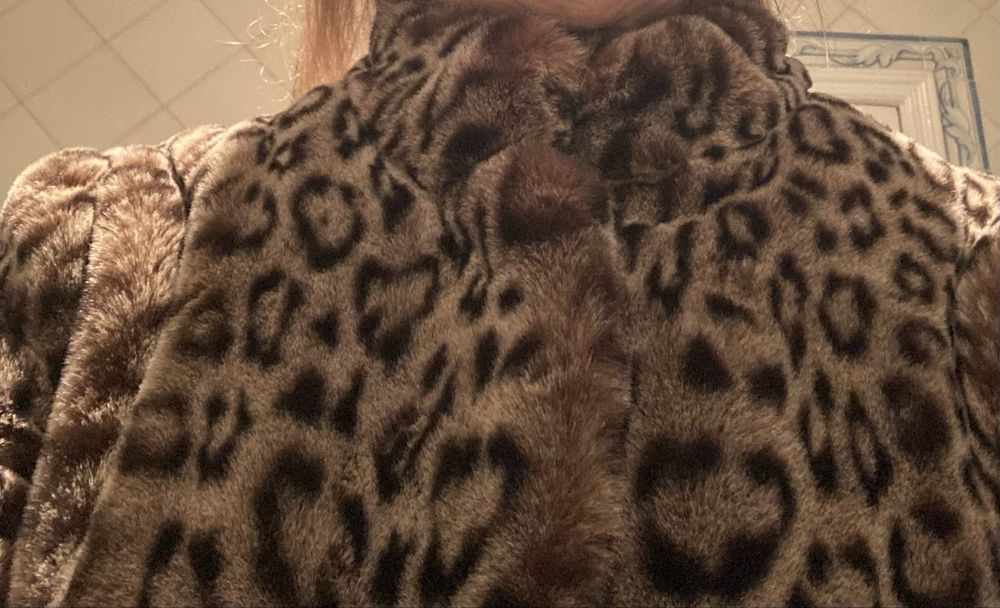 Casaco de sra com estampa de leopardo-NOVO