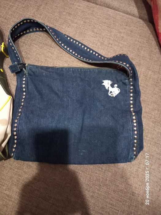 Жіночі речі 46 розміру безкоштовно