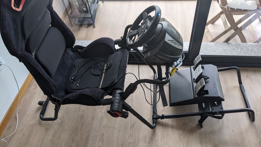 Thrustmaster T300 GT + Next Level Racing GT Lite Pro
