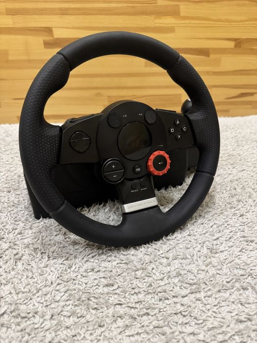 Хороший стан. Ігрове кермо Logitech Driving Force GT