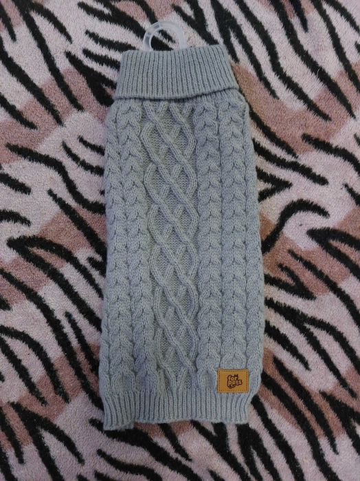 Sweterek ubranko dla pieska, nie używane