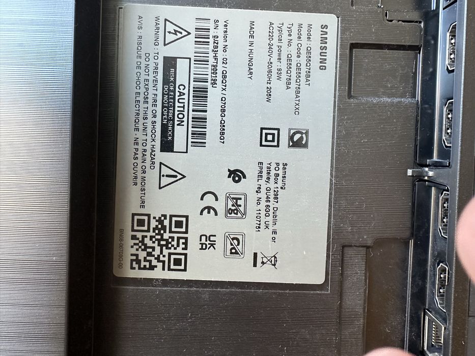 Televisão samsung QE55Q75BAT para peças