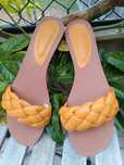 Chinelo trança amarelo
