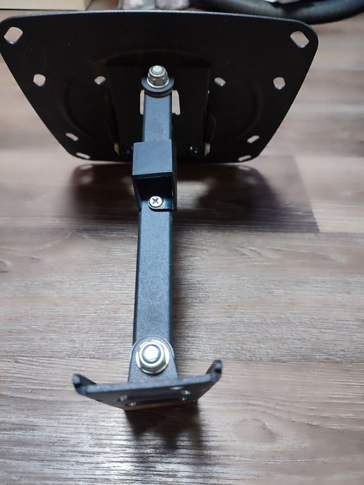 Кронштейн (кріплення для телевізора)200×200,100×100,200×100.