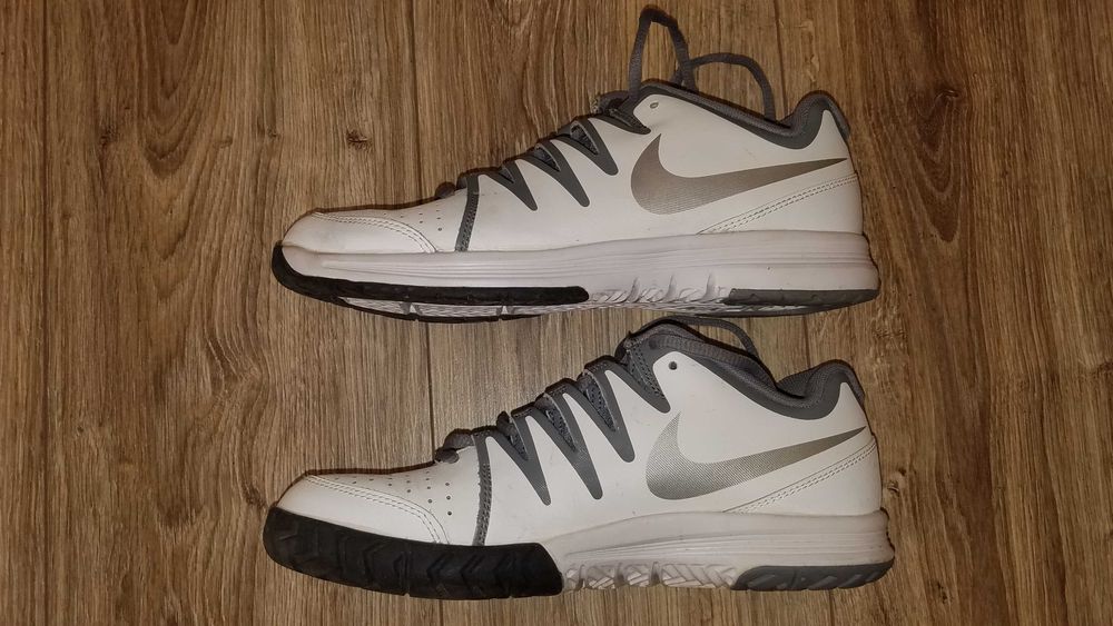Buty tenisowe NIKE Vapor Court EUR40 25.5cm Dart affect do tenisa BDB