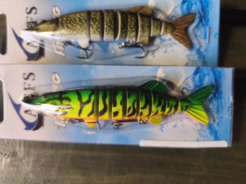 Wobler 13cm przynęta szczupak 21g