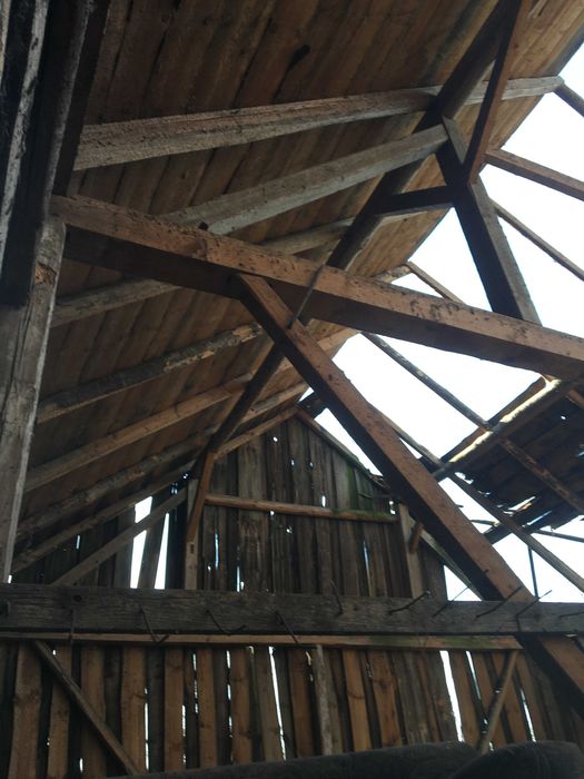 Rozbiórki stodół drewnianych. Stodoła. Rozbiórka.