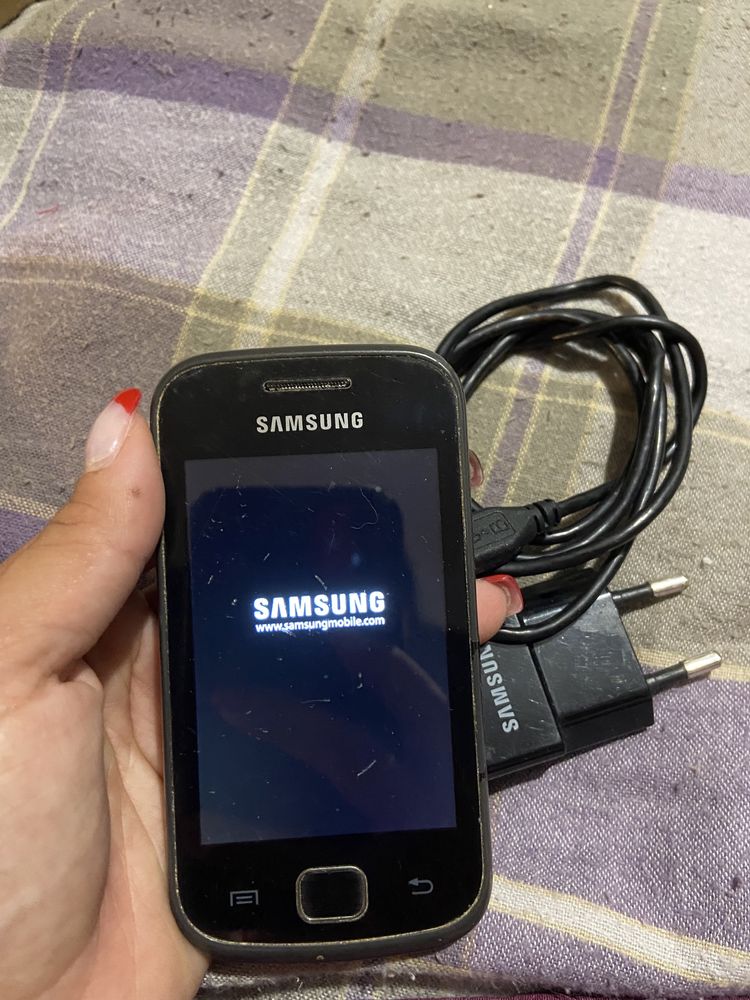 Samsung Go GT-S5660