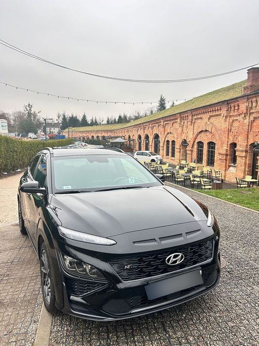 Hyundai Kona Sprzedam bardzo zadbany egzemplarz Hyundai Kona N-Line z 2022 roku, w