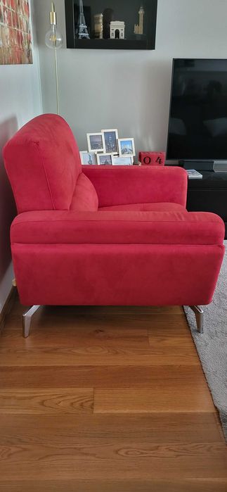 Poltrona Vermelha como Nova – 200€