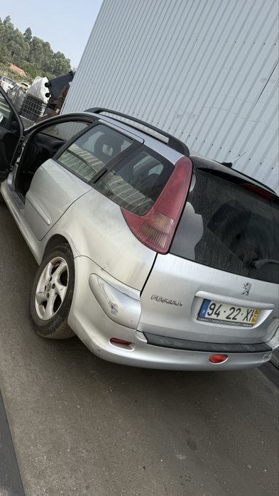 Peugeot 206 SW 1.4 gasolina viatura pra venda de peças