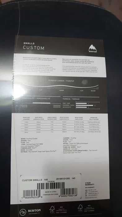 Продаю новый сноуборд Burton Social 142 и три доски б\у (на фото)